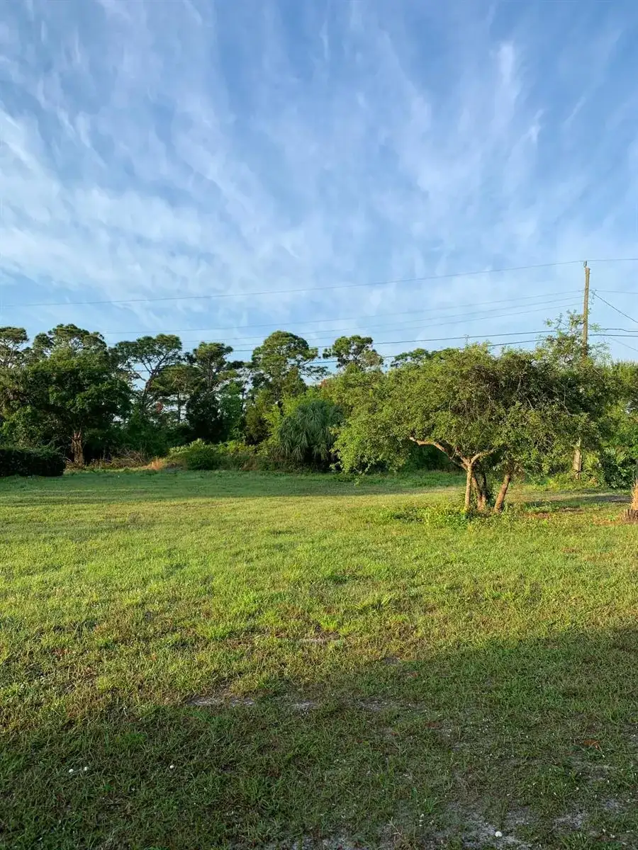 8065 126th Street, Sebastian FL 32958 photo 4