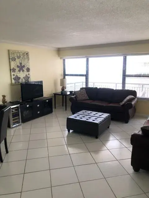 3800 Galt Ocean Drive # 707, Fort Lauderdale FL 33308