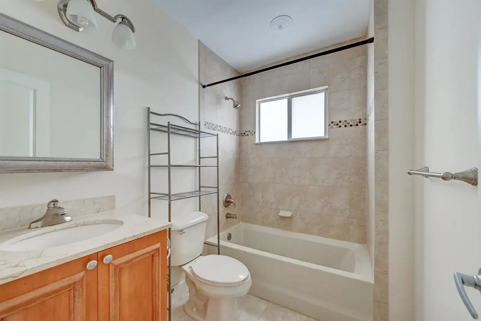 410 SW 15th Street # 204, Pompano Beach FL 33060 photo 2