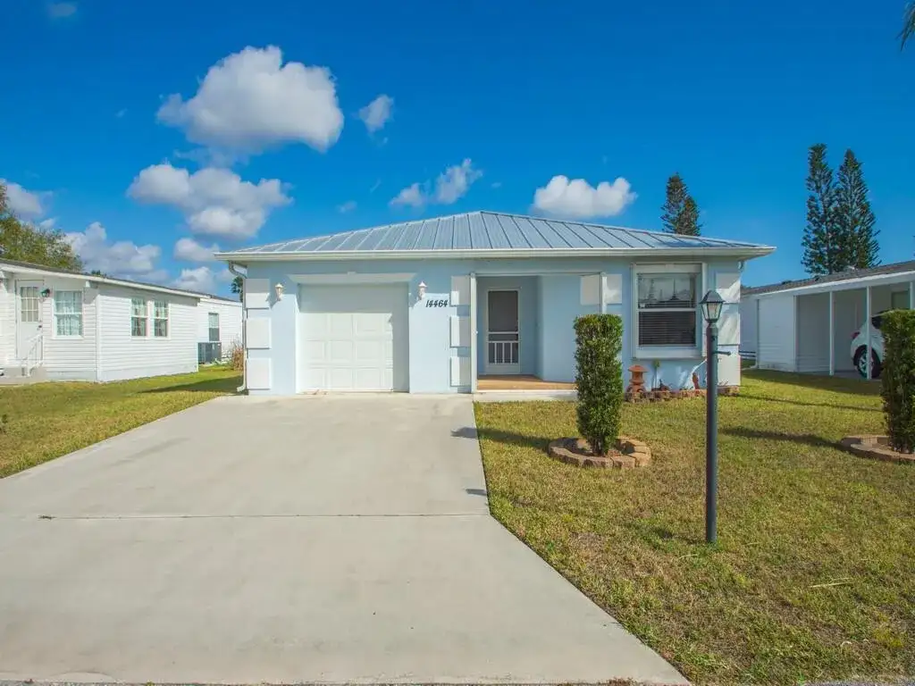 14464 Isla Flores Avenue, Fort Pierce FL 34951 photo 2