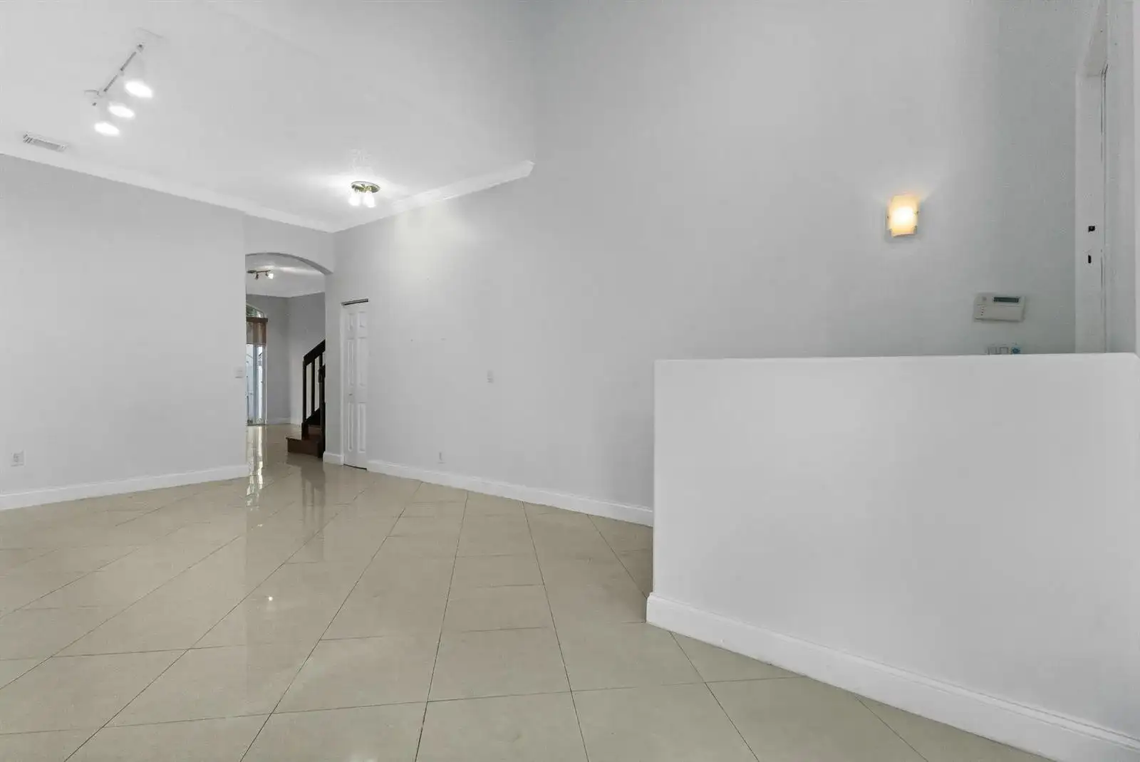3768 SW 50th Court, Hollywood FL 33312 photo 4