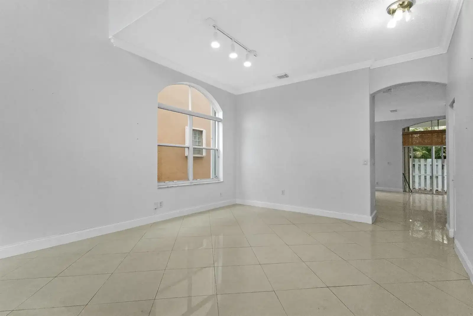 3768 SW 50th Court, Hollywood FL 33312 photo 5