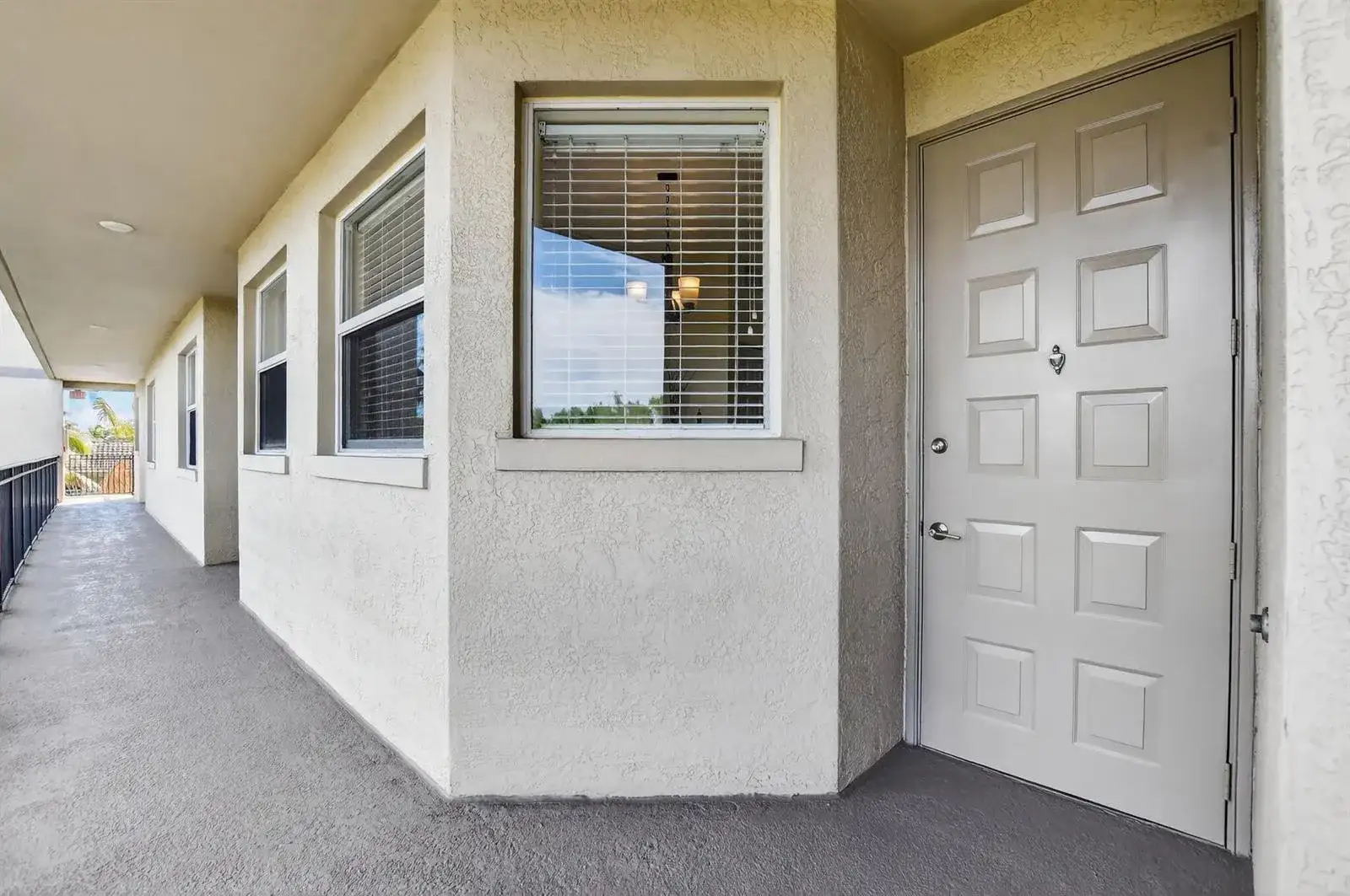 26 Royal Palm Way # 403, Boca Raton FL 33432 photo 2