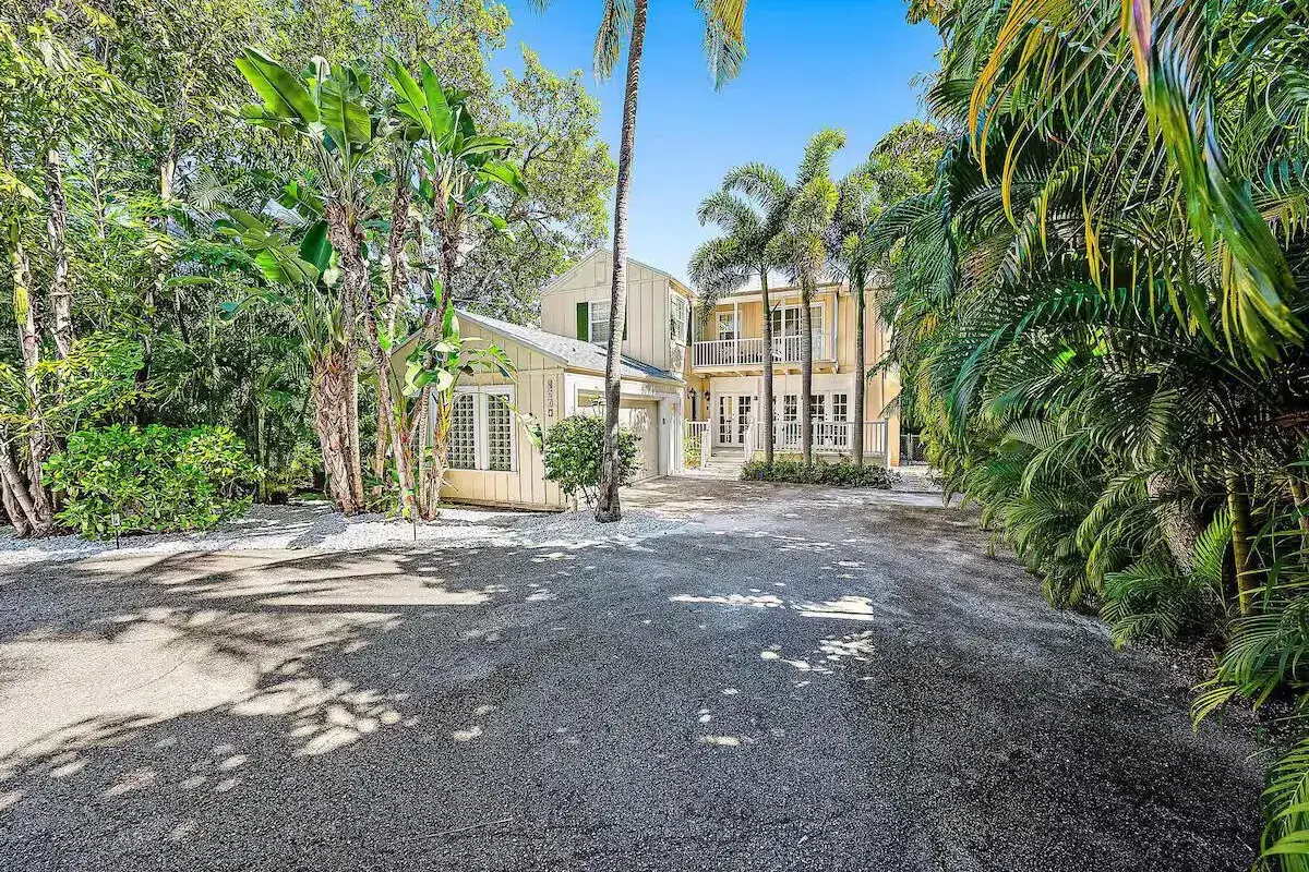 4110 Washington Road, West Palm Beach FL 33405