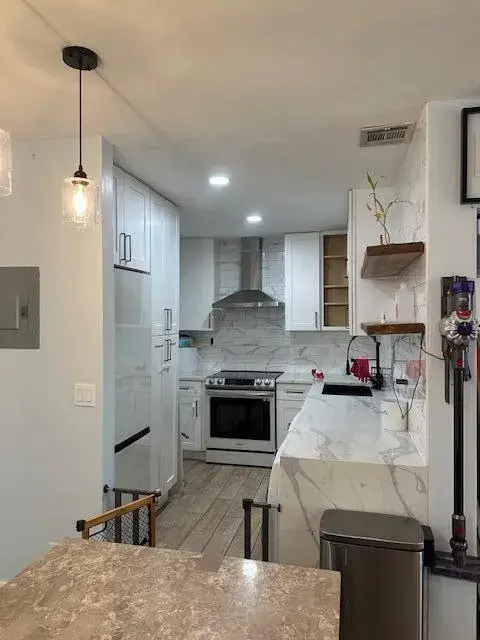 2220 NE 68th Street # 1023, Fort Lauderdale FL 33308