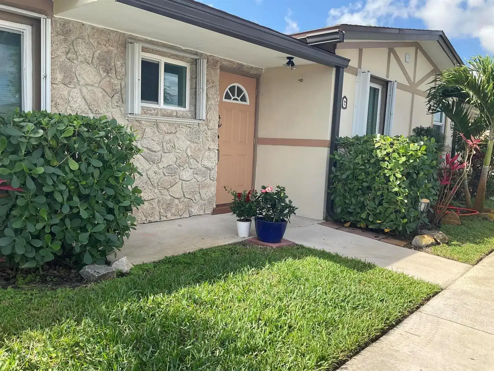 2847 Ashley Drive W # G, West Palm Beach FL 33415 photo 2