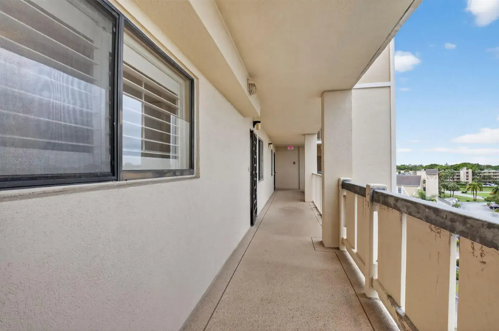 6866 Huntington Lane # 607, Delray Beach FL 33446 photo 2