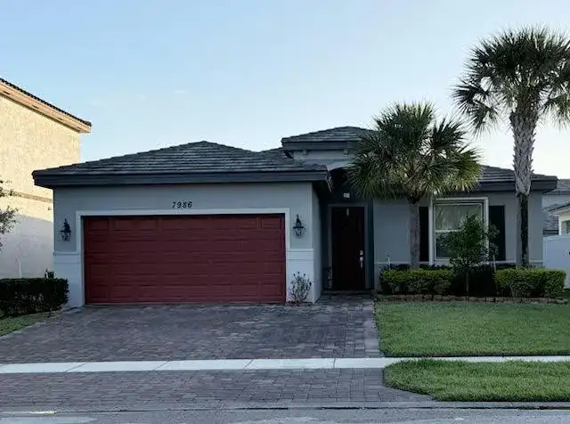 7986 NW Greenbank Circle, Port St. Lucie FL 34987 photo 2