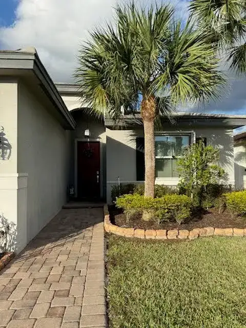 7986 NW Greenbank Circle, Port St. Lucie FL 34987 photo 3