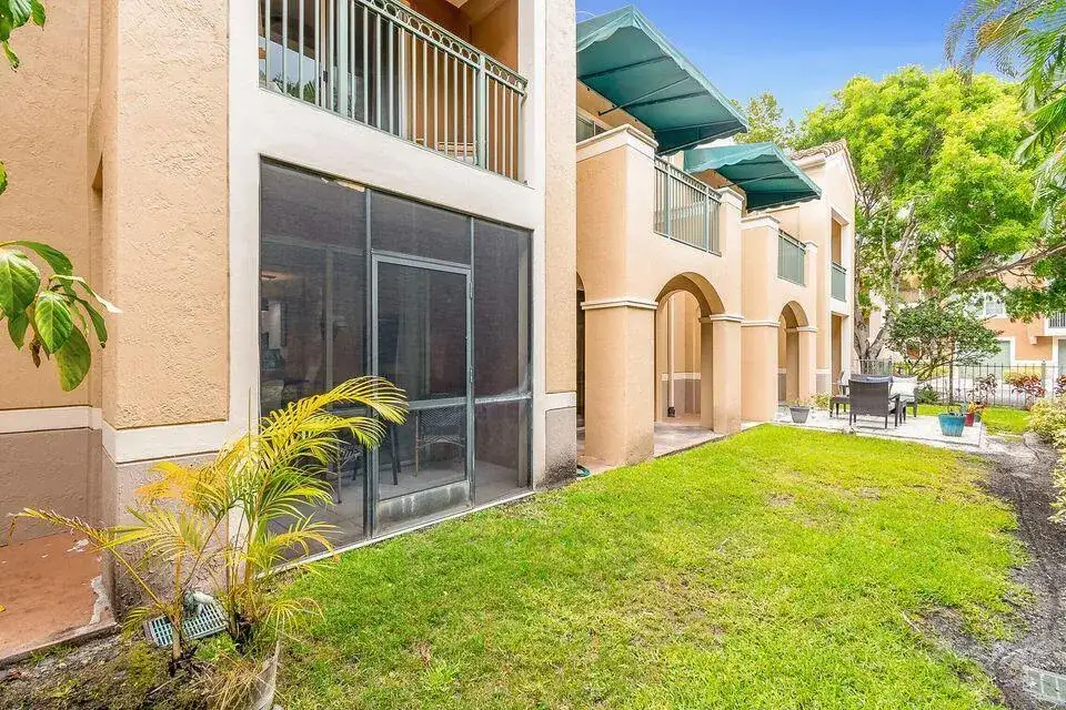 11785 St Andrews Place # 104, Wellington FL 33414 photo 2