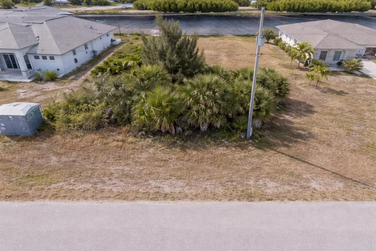 15060 Alsask Circle, Port Charlotte FL 33981 photo 2