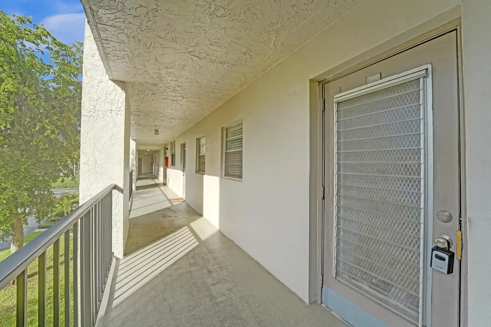 9470 Poinciana Place # 308, Davie FL 33324 photo 4