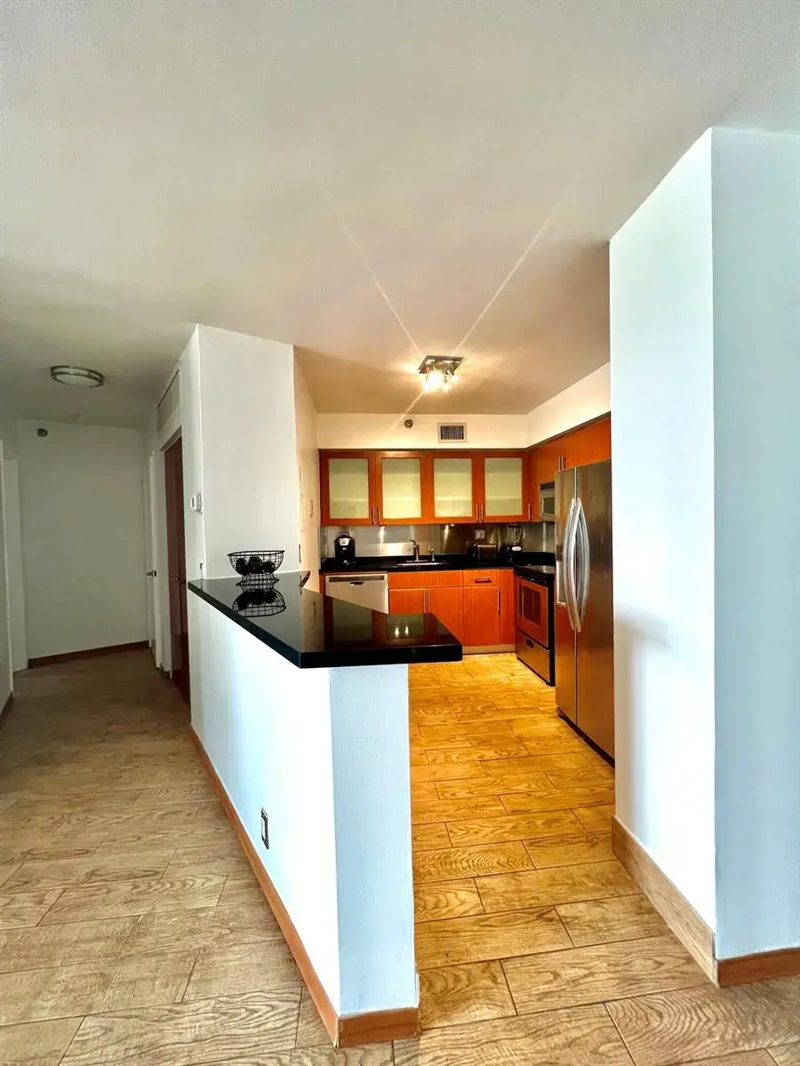 3400 NE 192nd Street # 1102, Aventura FL 33180