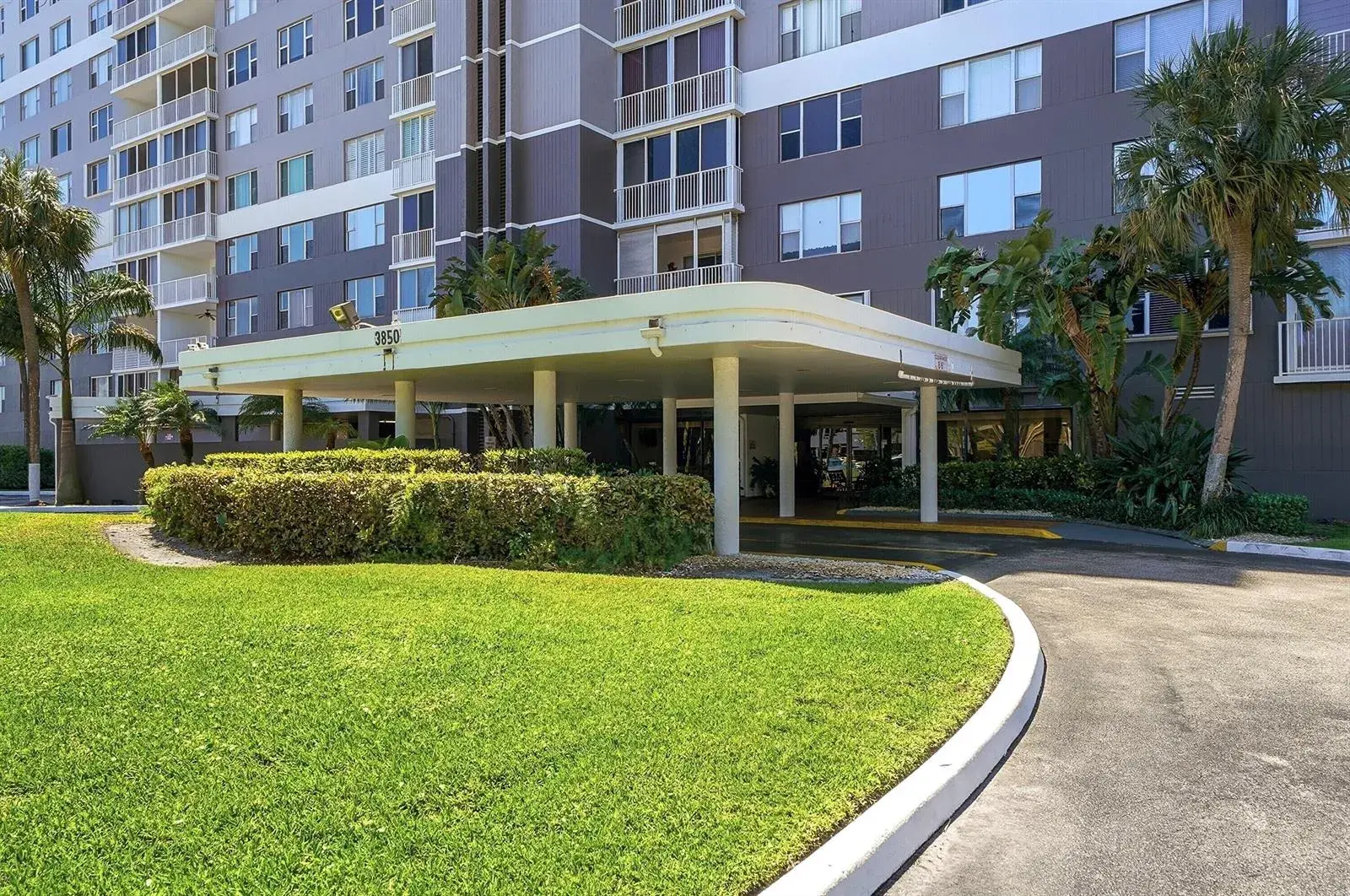 3850 Washington Street # 1003, Hollywood FL 33021