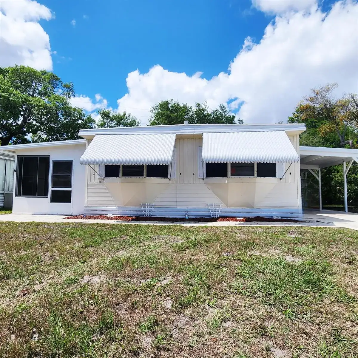 9 Margarita Lane, Port St. Lucie FL 34952