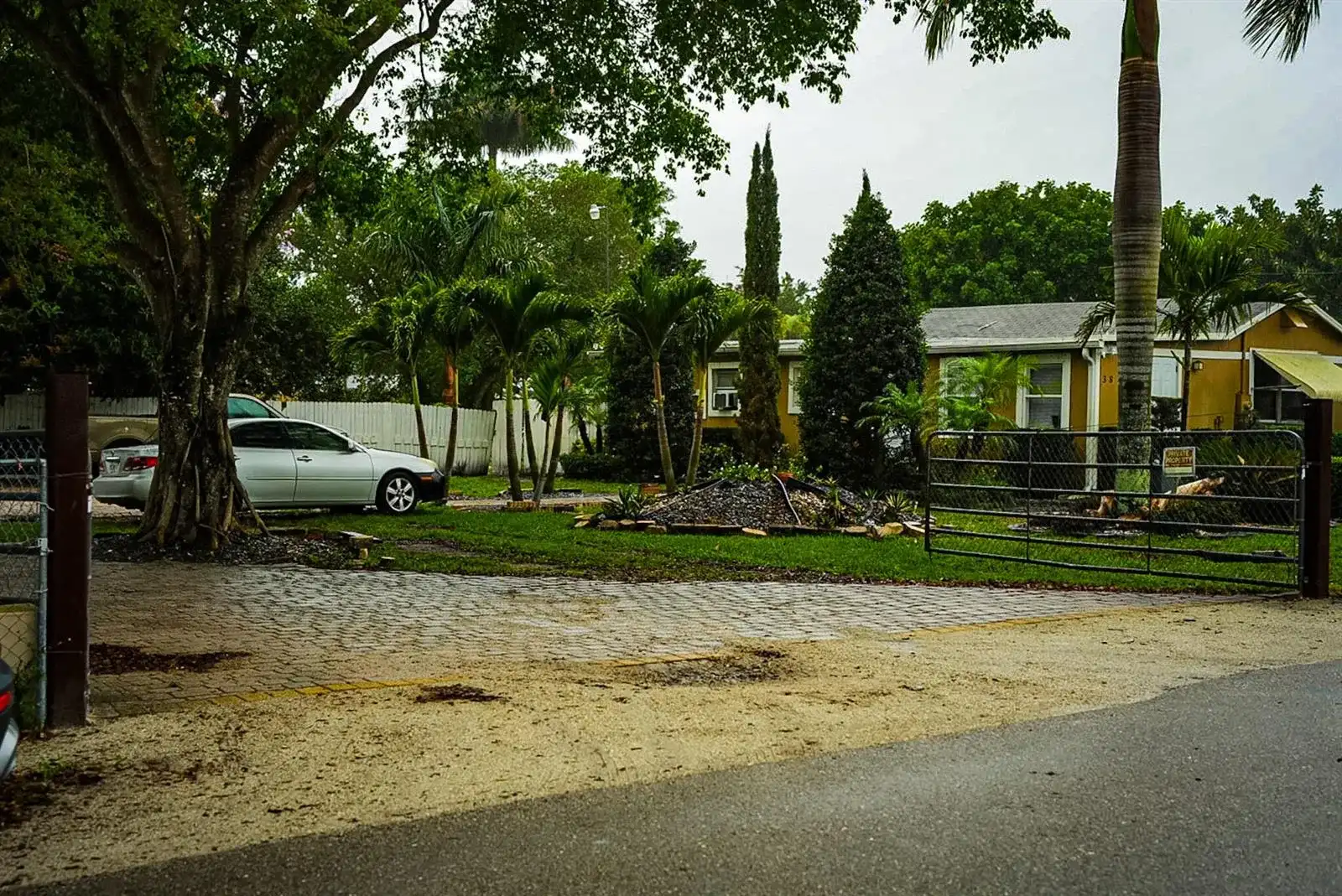 3825 Lakewood Road # A, Palm Springs FL 33461