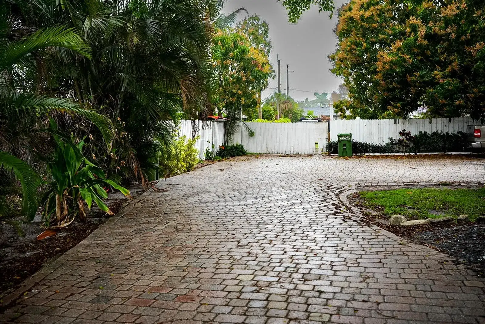 3825 Lakewood Road # A, Palm Springs FL 33461 photo 2