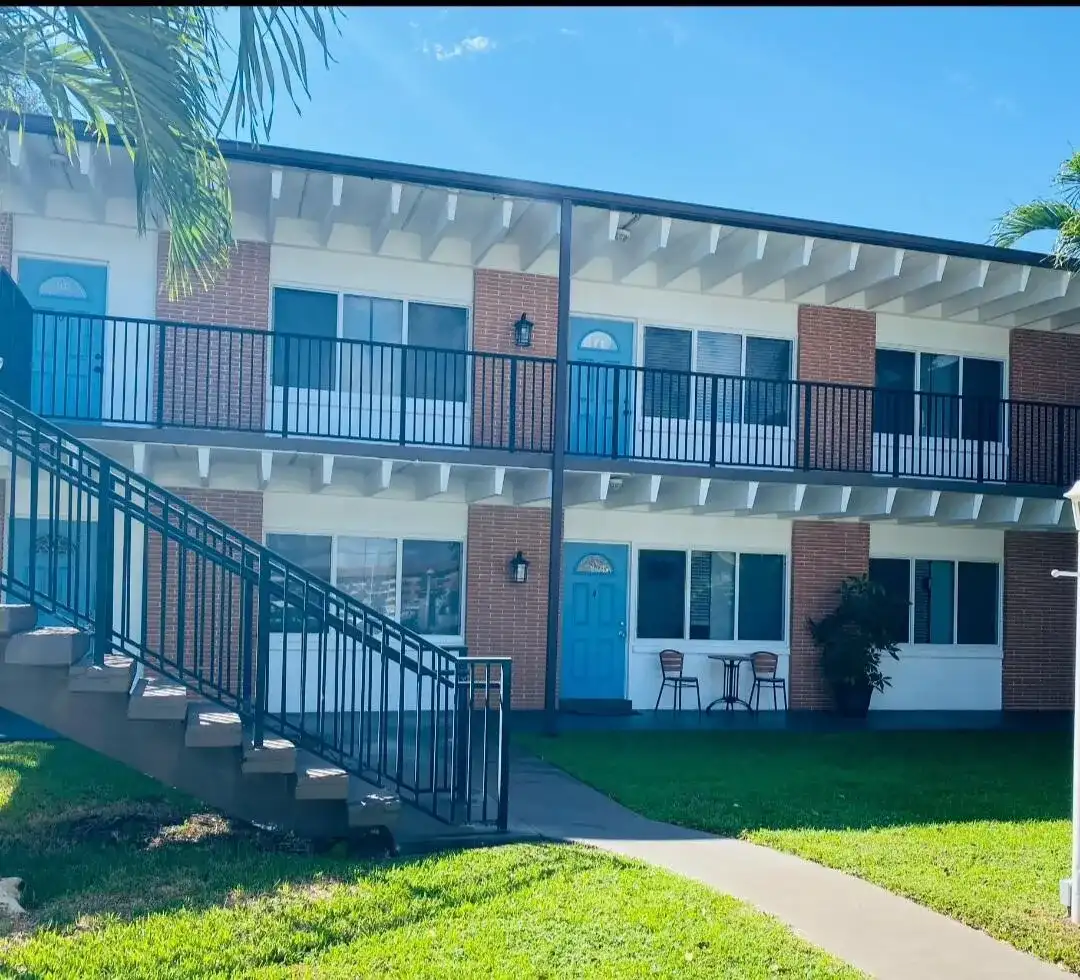 124 Yacht Club Drive # 6, North Palm Beach FL 33408