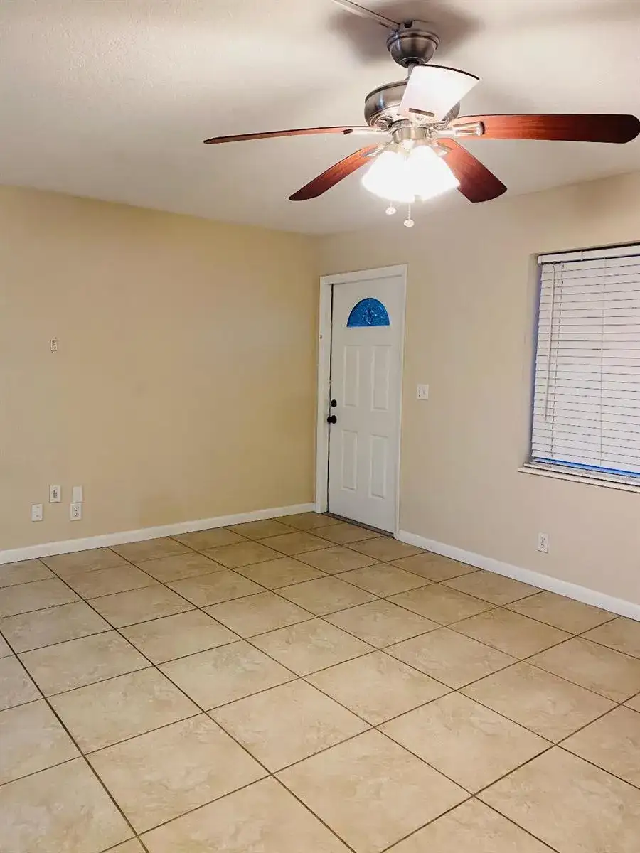 124 Yacht Club Drive # 6, North Palm Beach FL 33408 photo 3