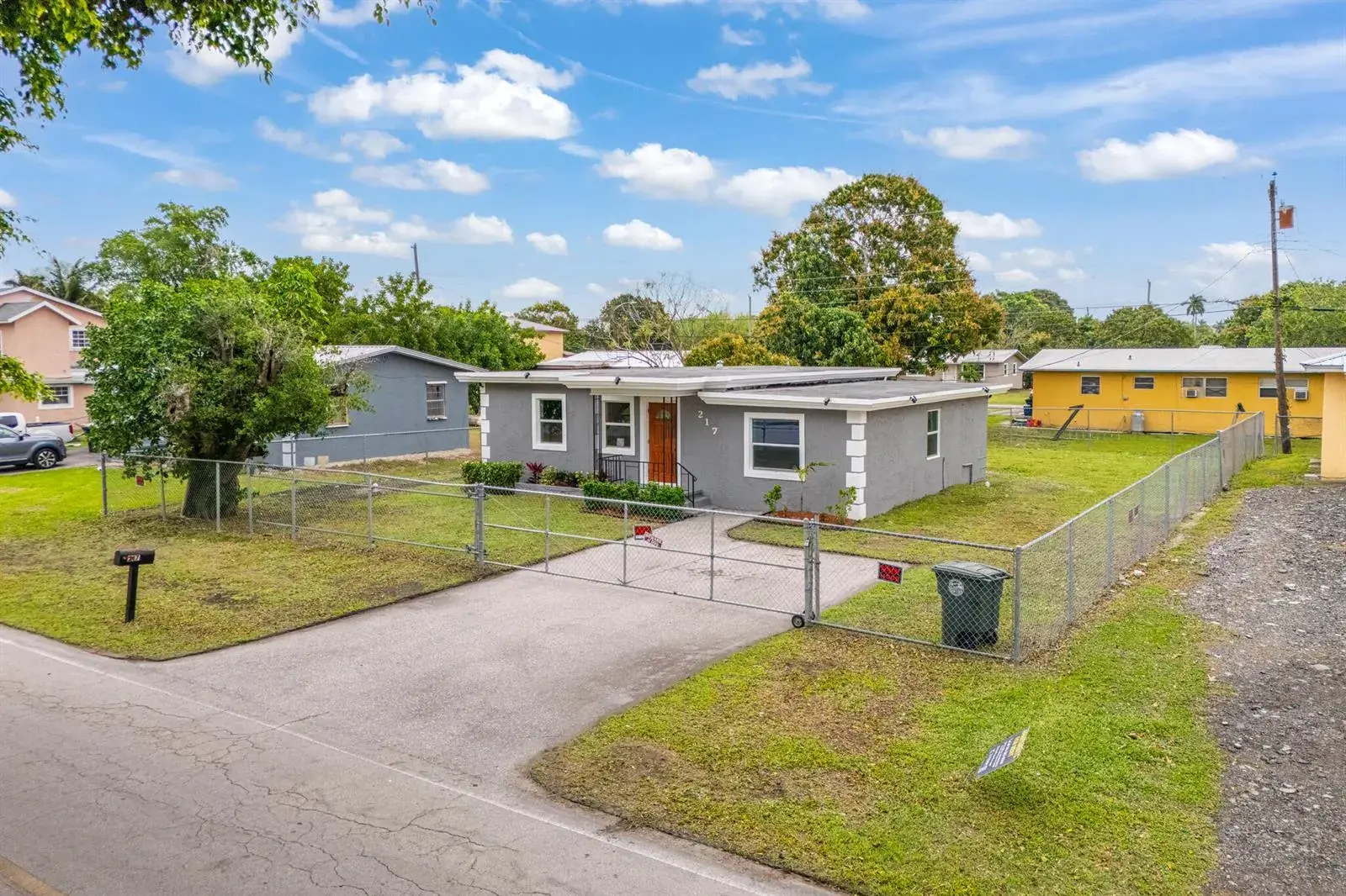 217 NW 14th Street, Belle Glade FL 33430