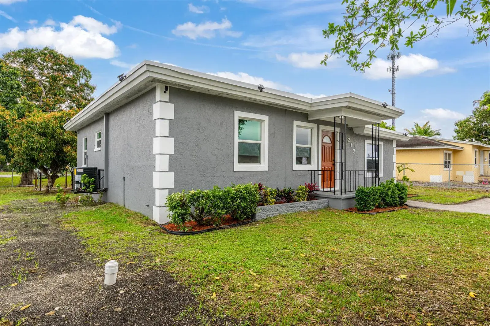 217 NW 14th Street, Belle Glade FL 33430