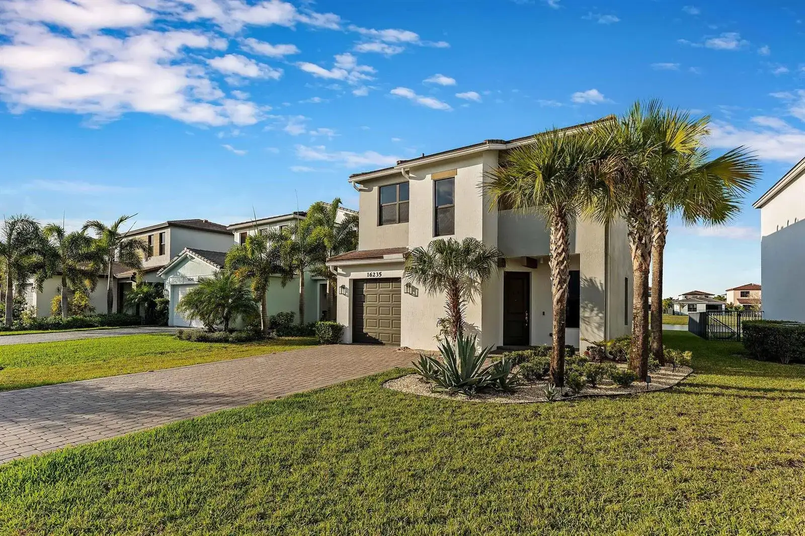 16235 Sandy Shore Drive, Westlake FL 33470 photo 2