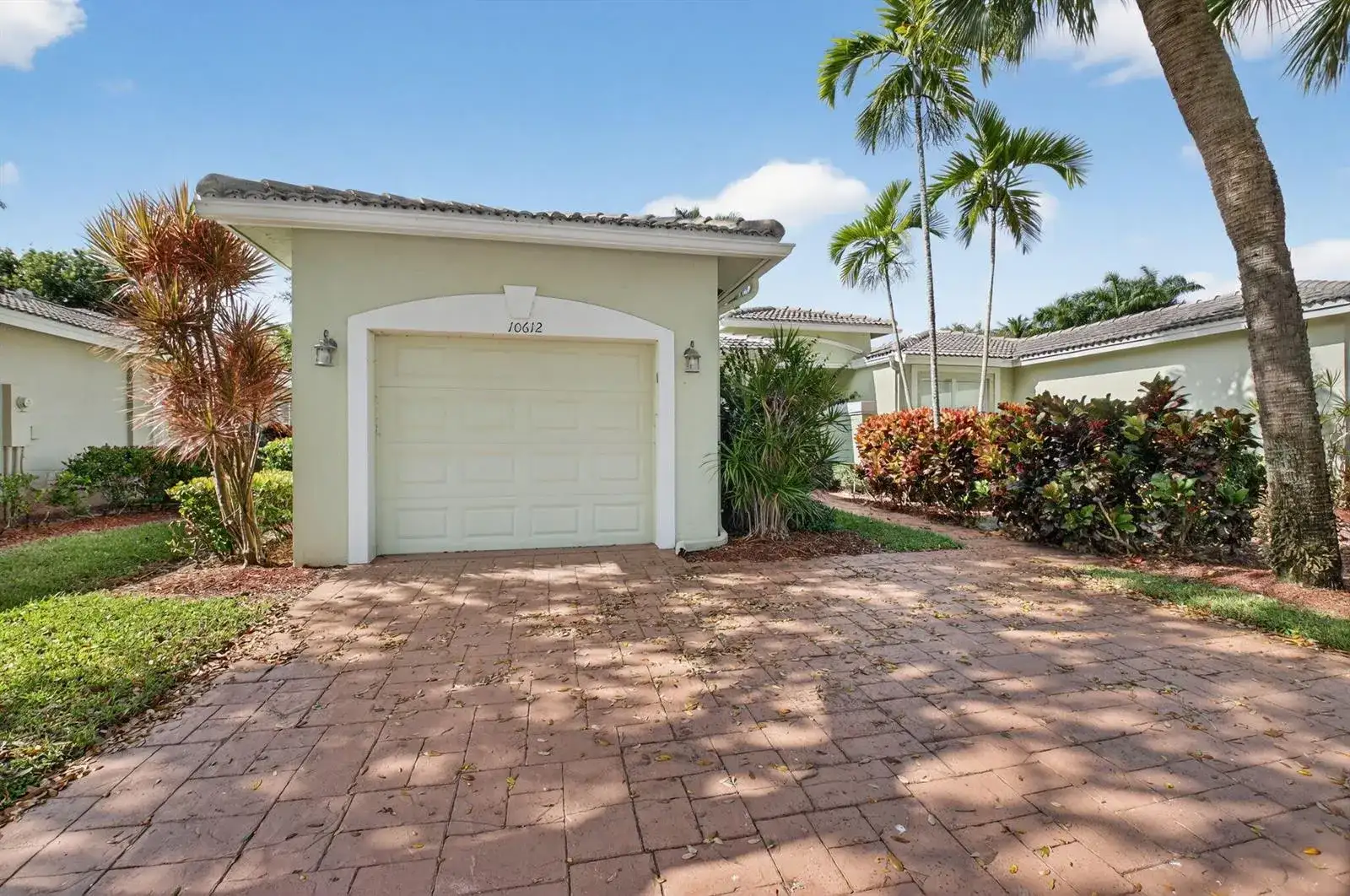 10612 Royal Caribbean Circle, Boynton Beach FL 33437 photo 2