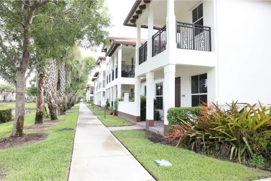 4758 Sierra Lane, Coconut Creek FL 33073
