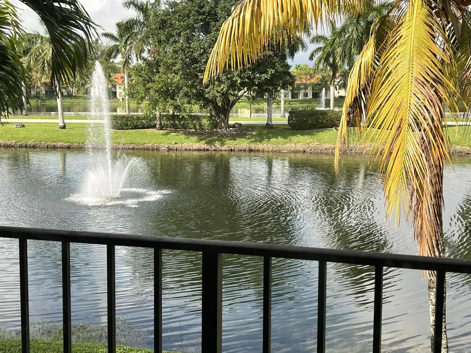 1523 Lake Crystal Drive # F, West Palm Beach FL 33411