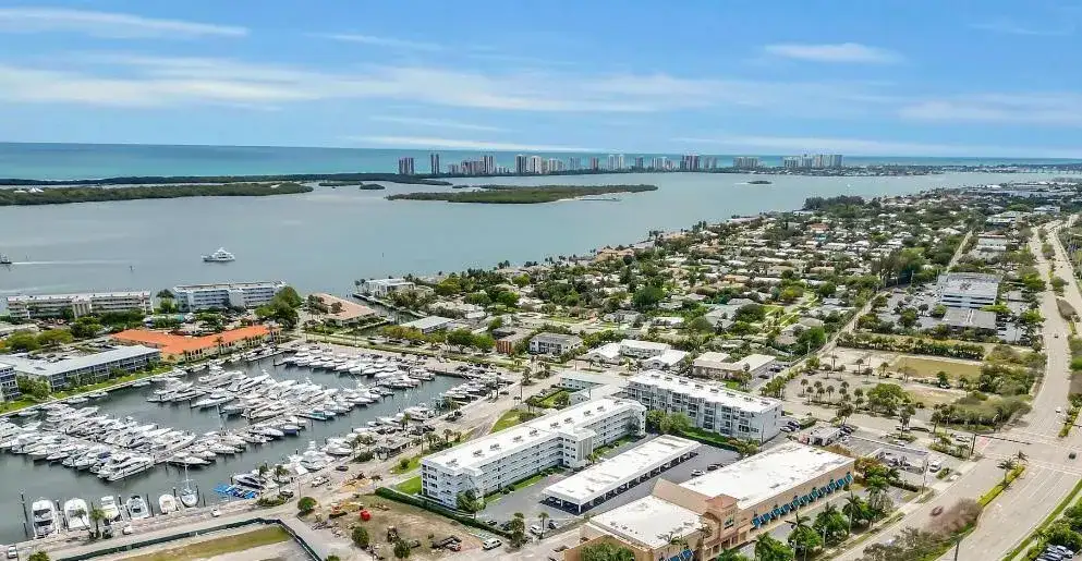 907 Marina Drive # 401, North Palm Beach FL 33408 photo 2