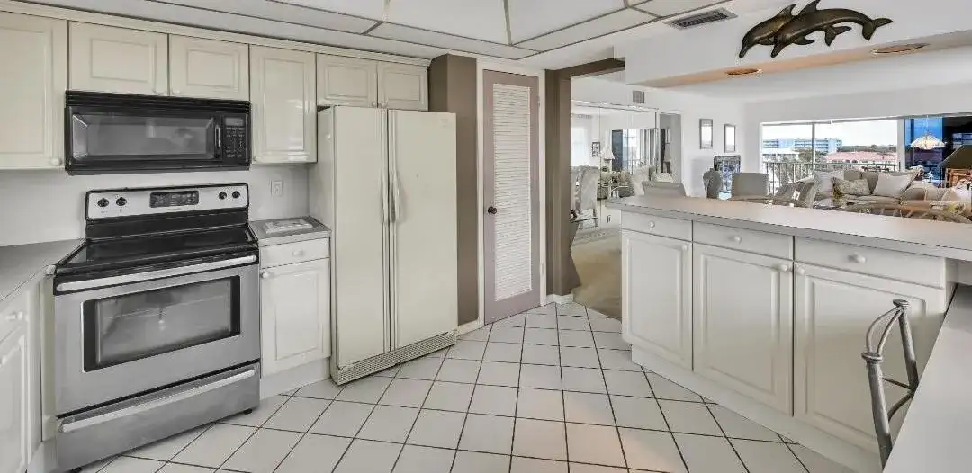 907 Marina Drive # 401, North Palm Beach FL 33408 photo 4
