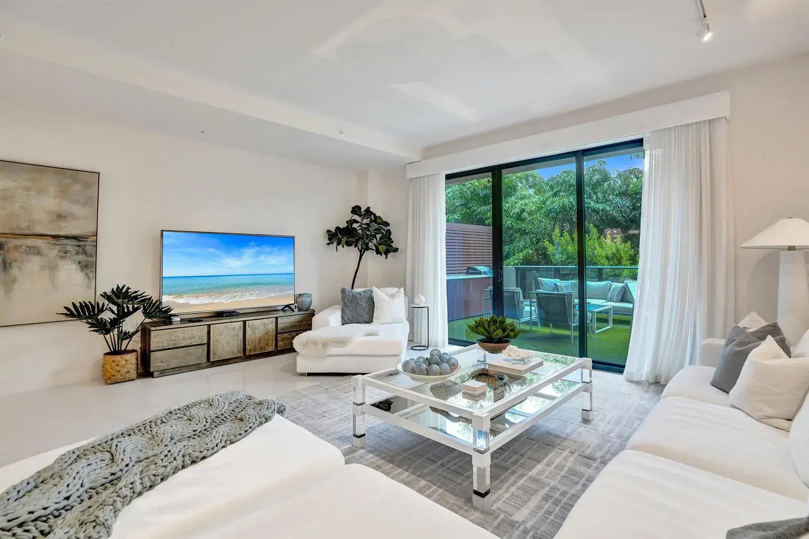 3030 N Ocean Boulevard # S104, Fort Lauderdale FL 33308