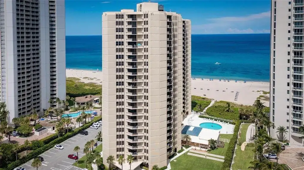 2800 N Ocean Drive # 9d, Singer Island FL 33404 photo 2