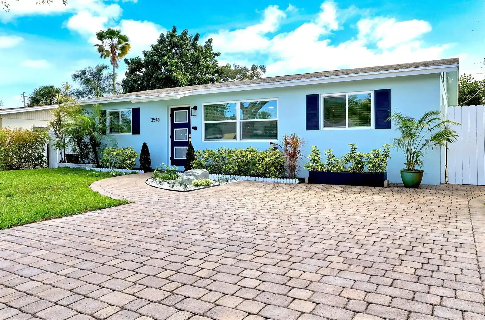 3546 Betty Ann Court E, West Palm Beach FL 33403
