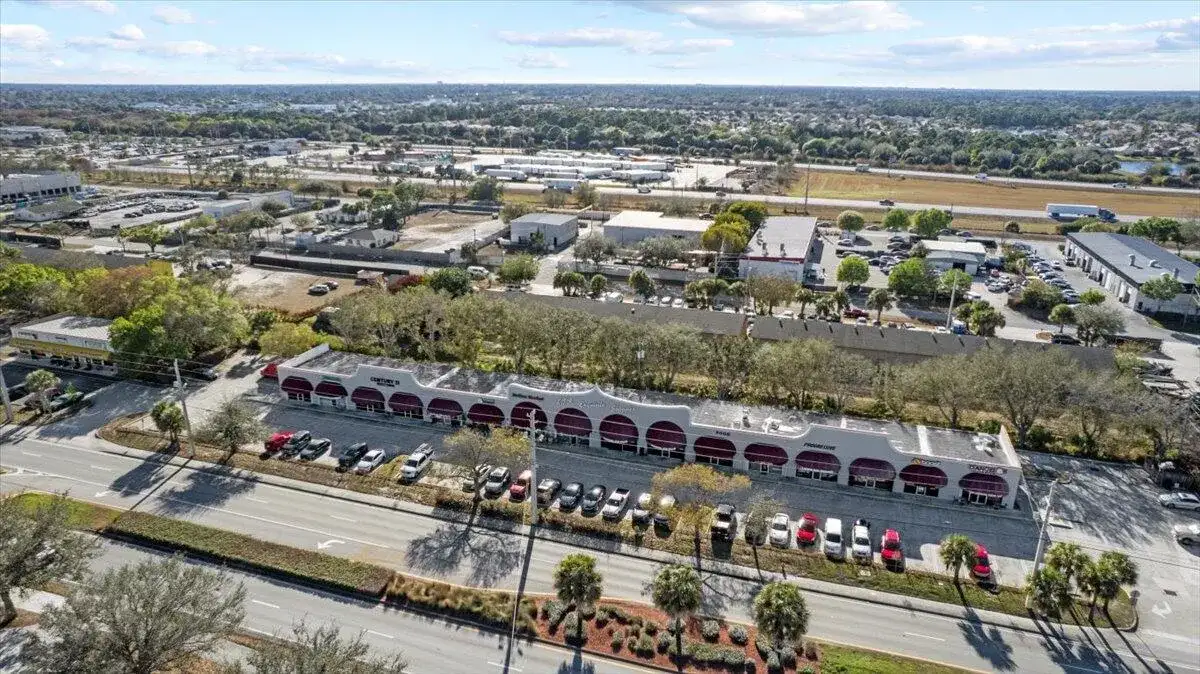 1038 SW Bayshore Boulevard, Port St. Lucie FL 34983 photo 3