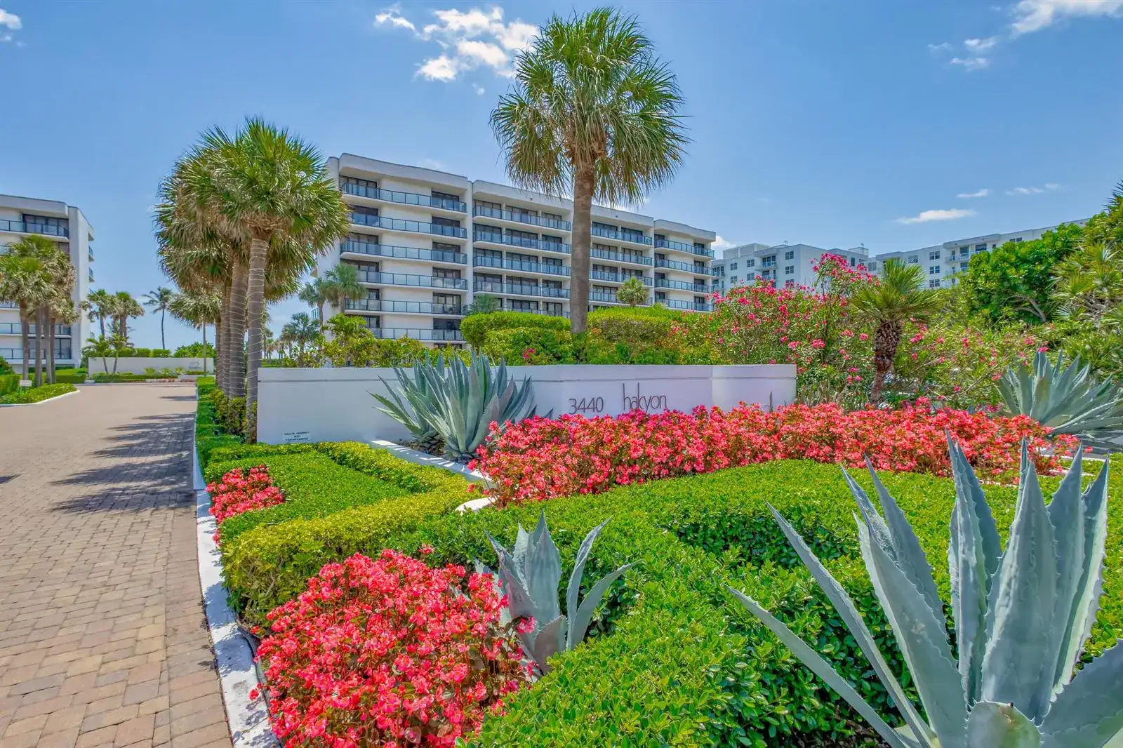 3440 S Ocean Boulevard S # 401, Palm Beach FL 33480 photo 3