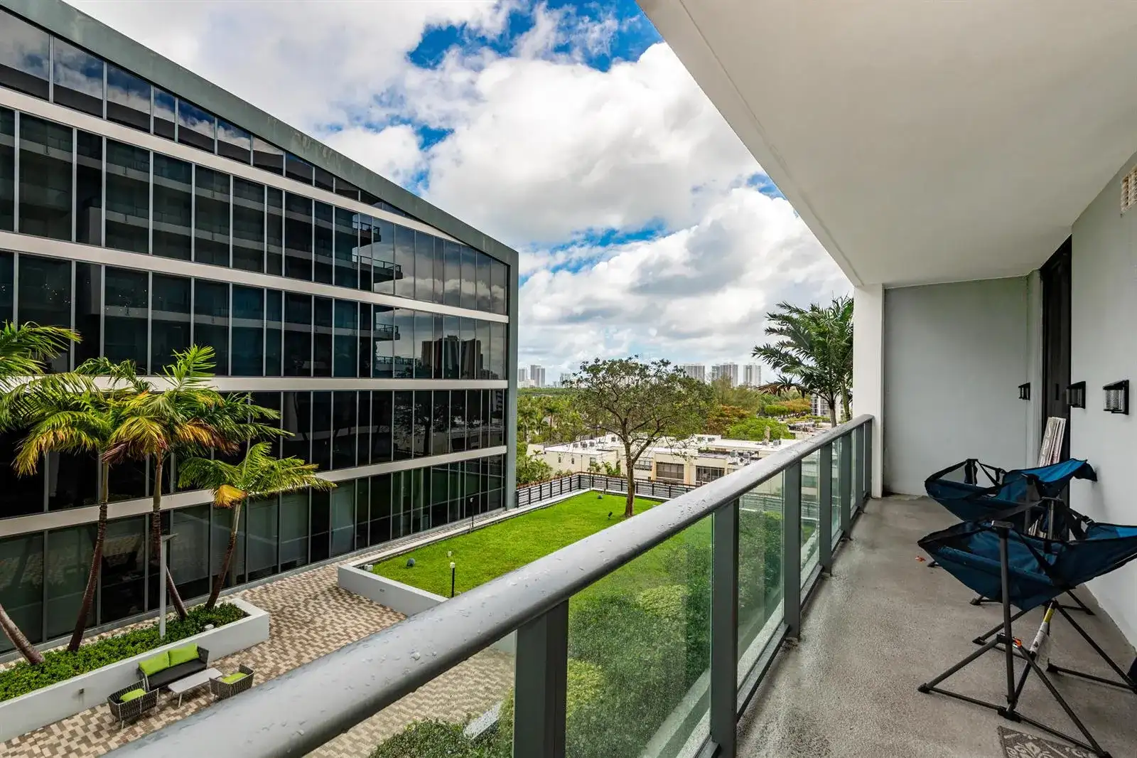2960 NE 207th Street # 708, Aventura FL 33180 photo 4