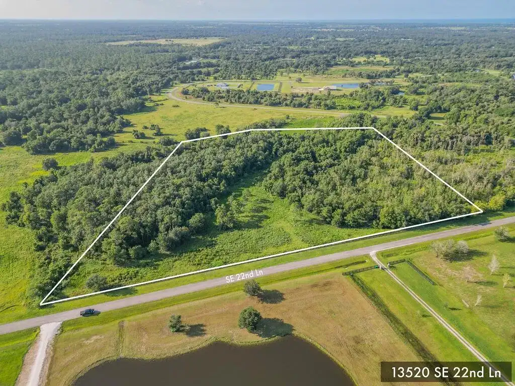 13520 SE 22nd Lane, Okeechobee FL 34974
