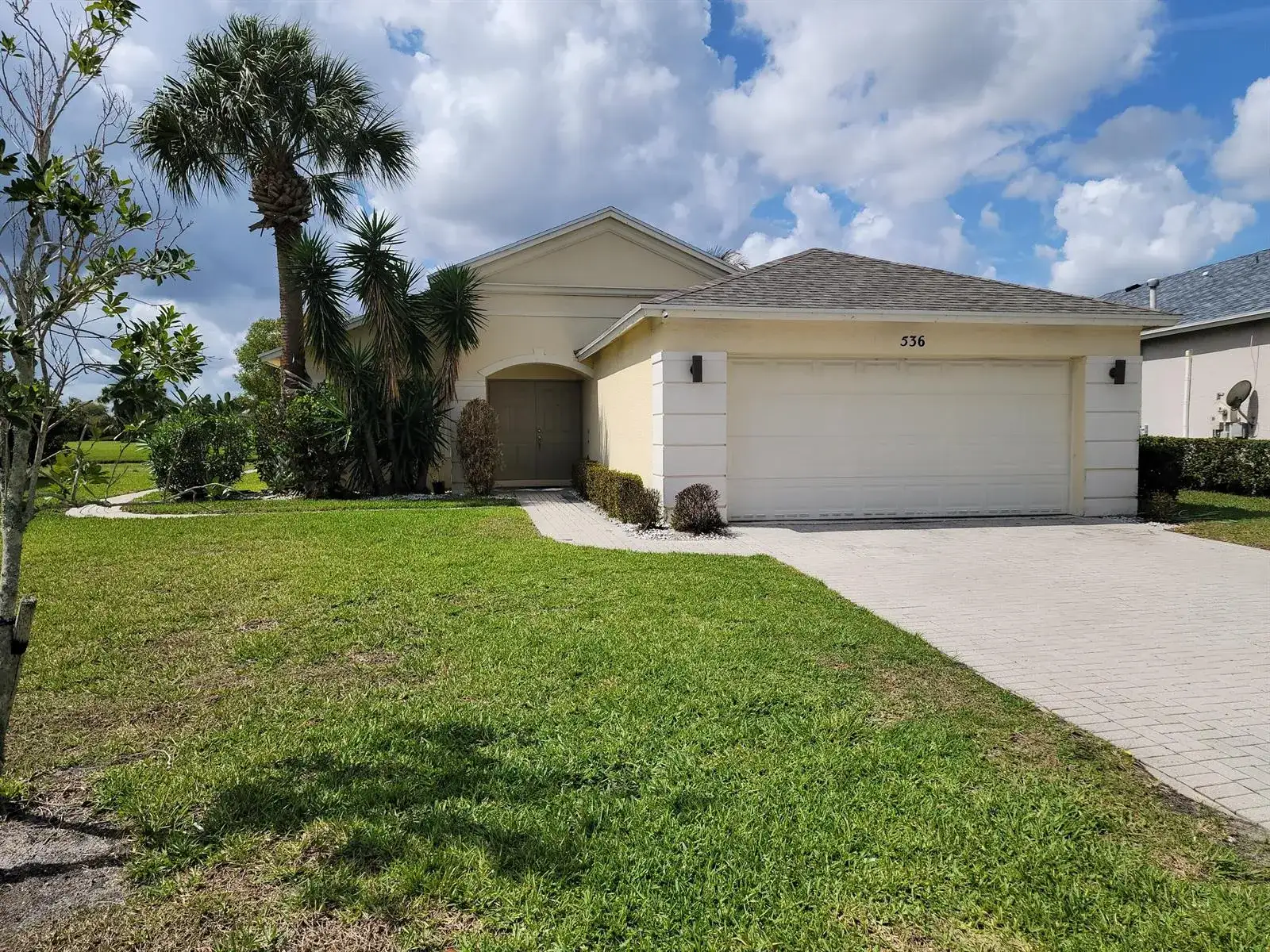 536 SW Indian Key Drive, Port St. Lucie FL 34986 photo 2