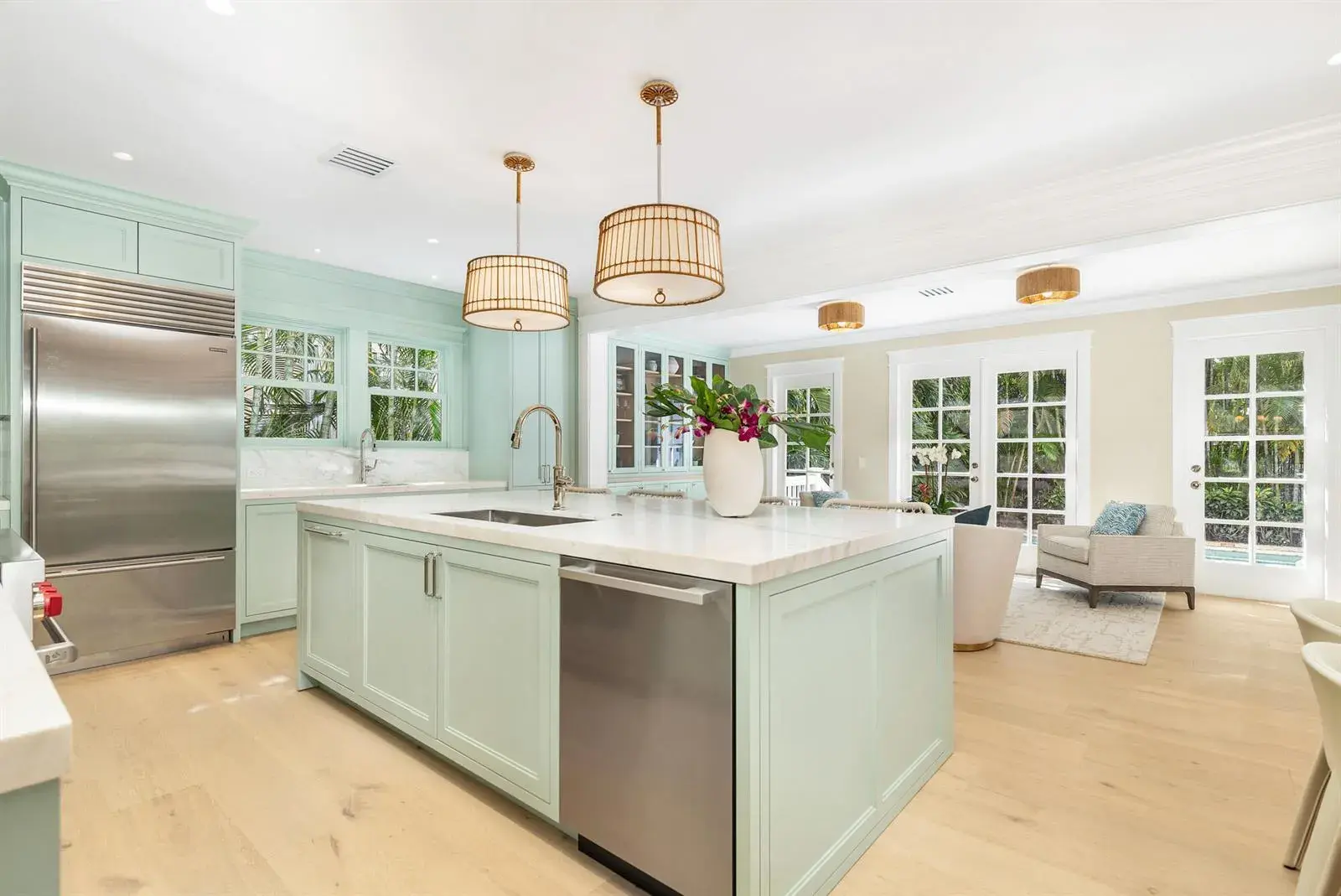 142 Seabreeze Avenue, Palm Beach FL 33480