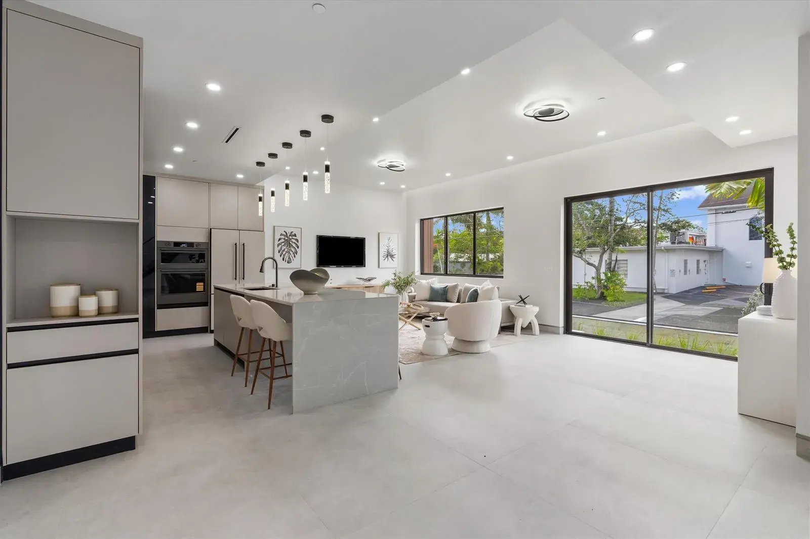 843 SW 14th Court # 843, Fort Lauderdale FL 33315