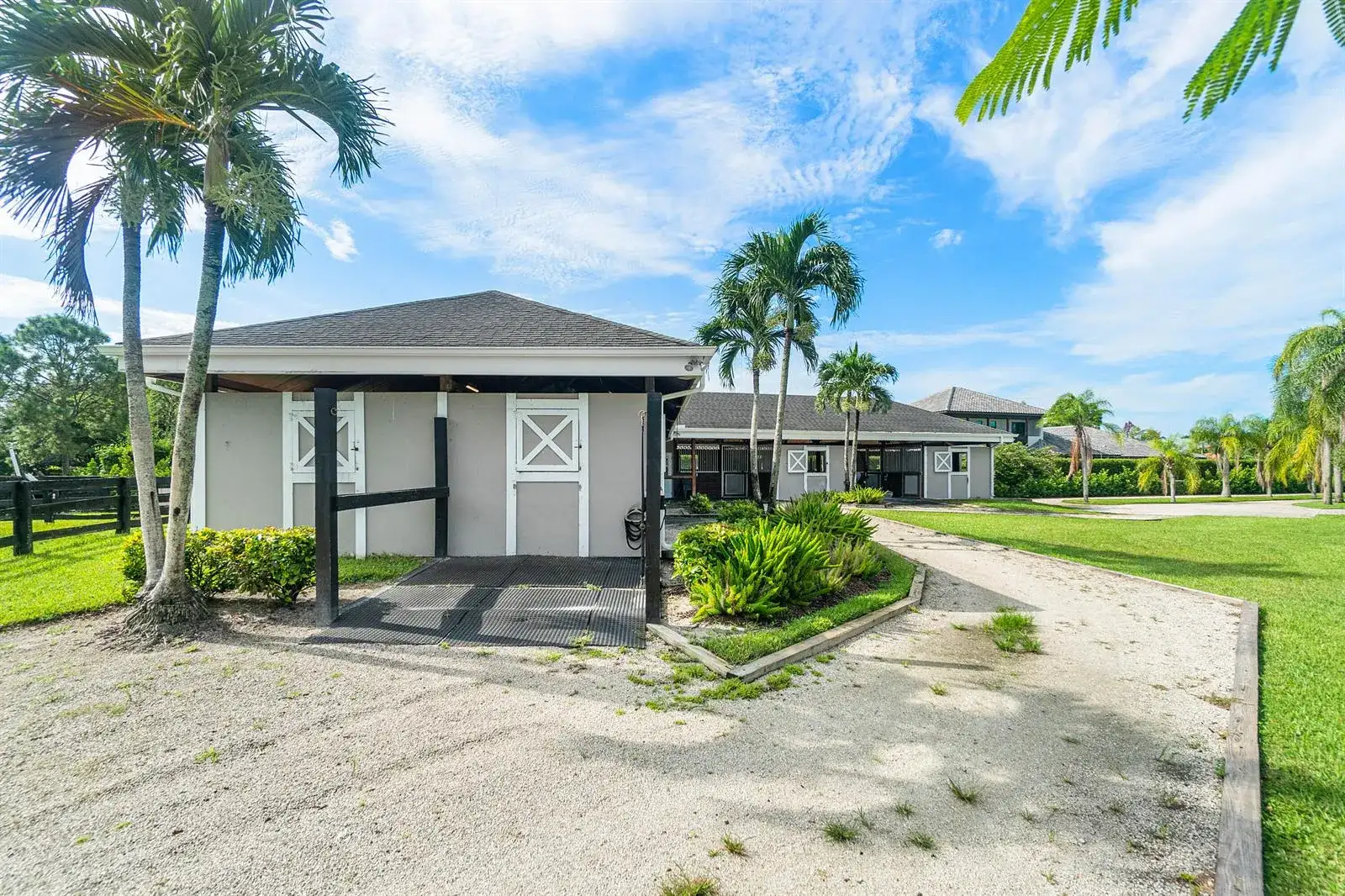 2080 Canter Way, Wellington FL 33414 photo 4