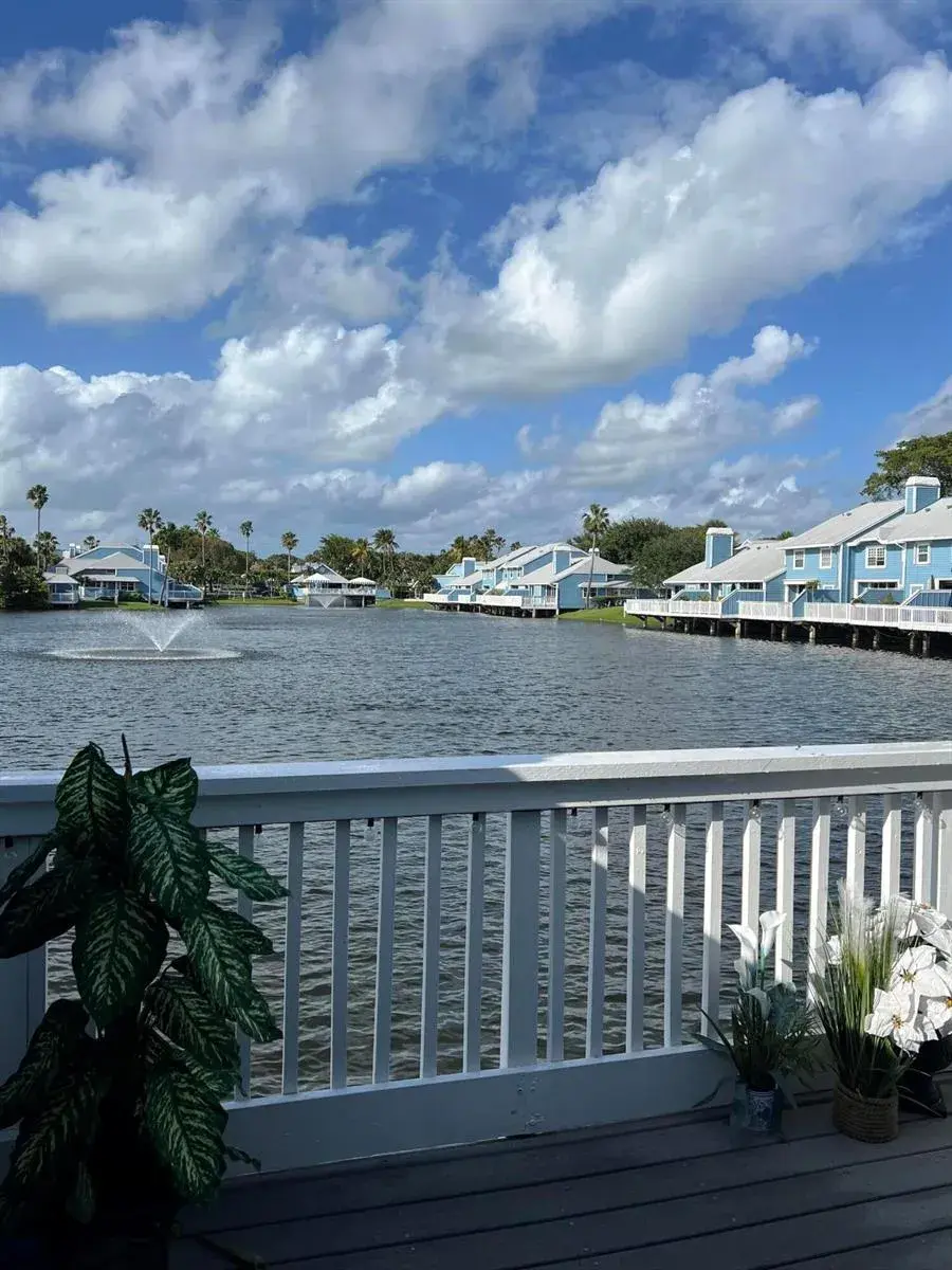 809 Ocean Dunes Circle Circle, Jupiter FL 33477