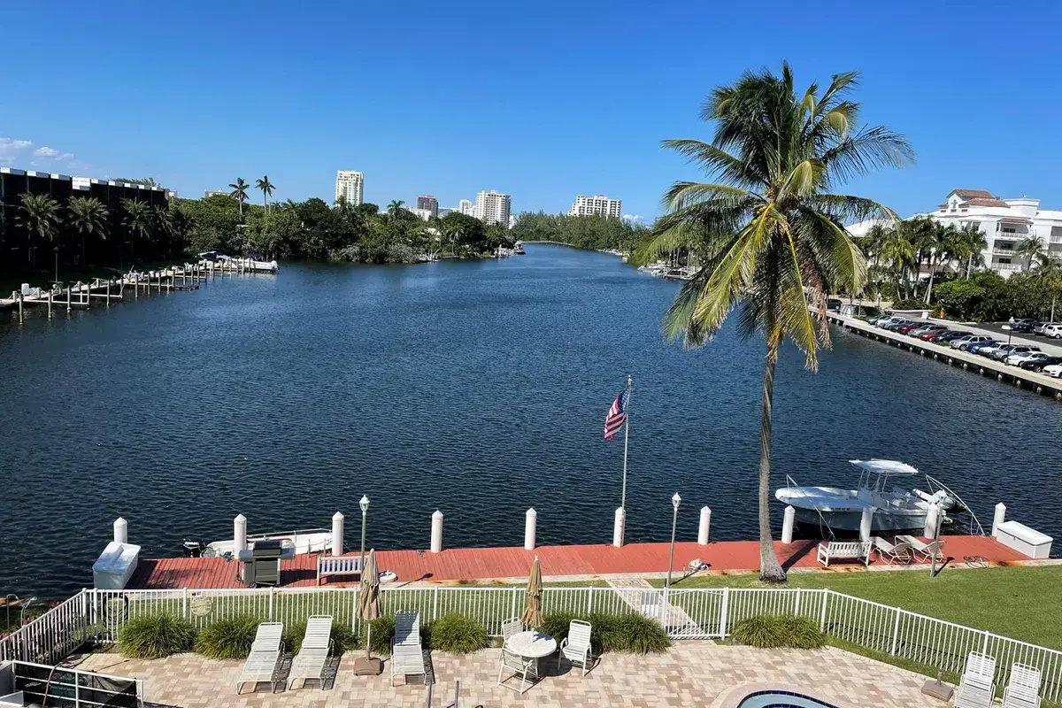 1850 S Ocean Drive # 411, Fort Lauderdale FL 33316