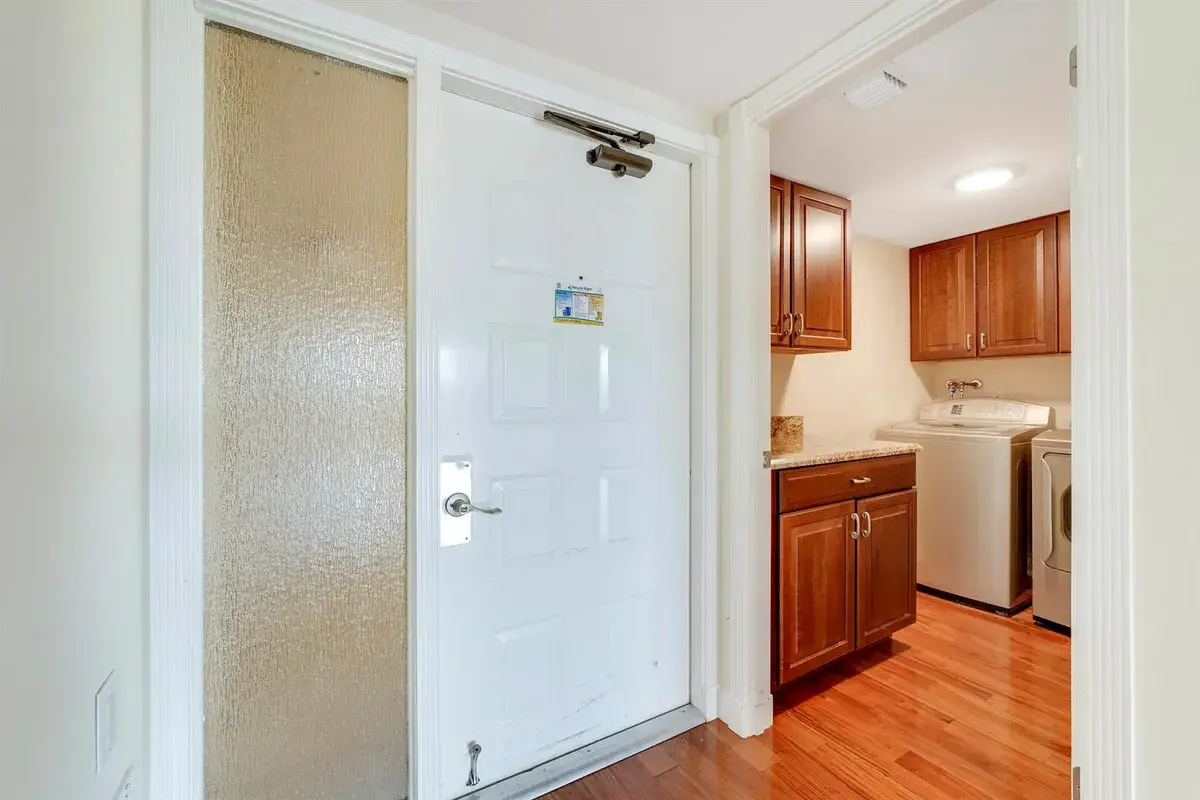 5344 Woodland Lakes Drive # 323, Palm Beach Gardens FL 33418