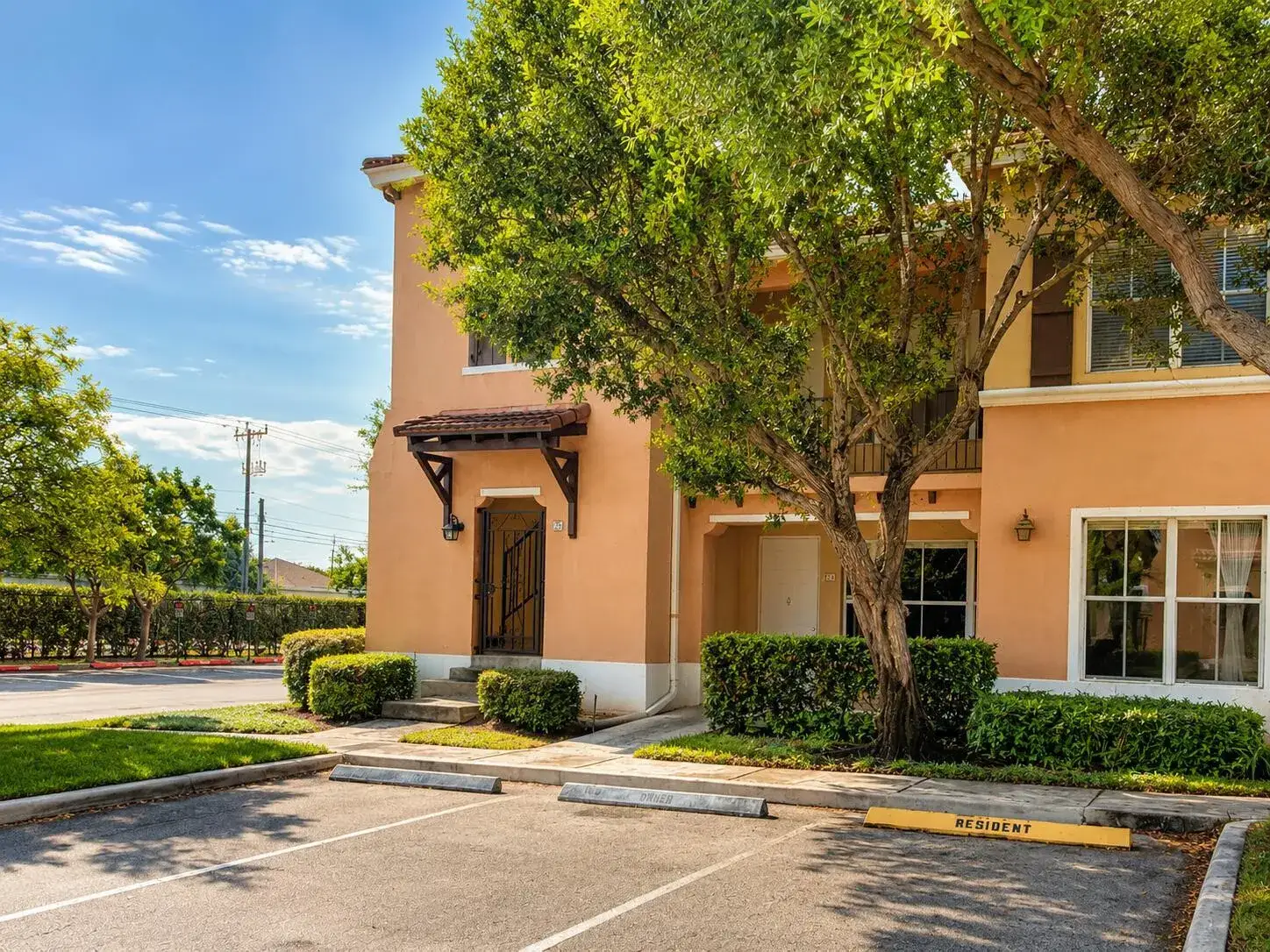 3549 Forest Hill Boulevard # 25, Palm Springs FL 33406