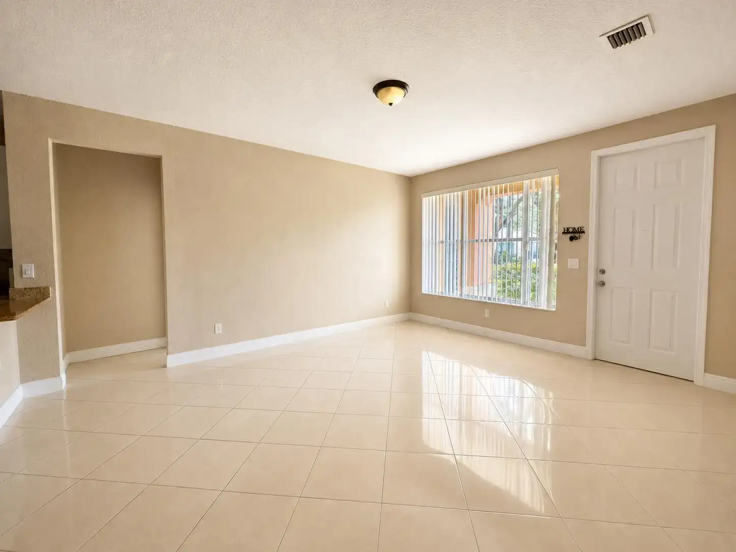 3549 Forest Hill Boulevard # 25, Palm Springs FL 33406 photo 4