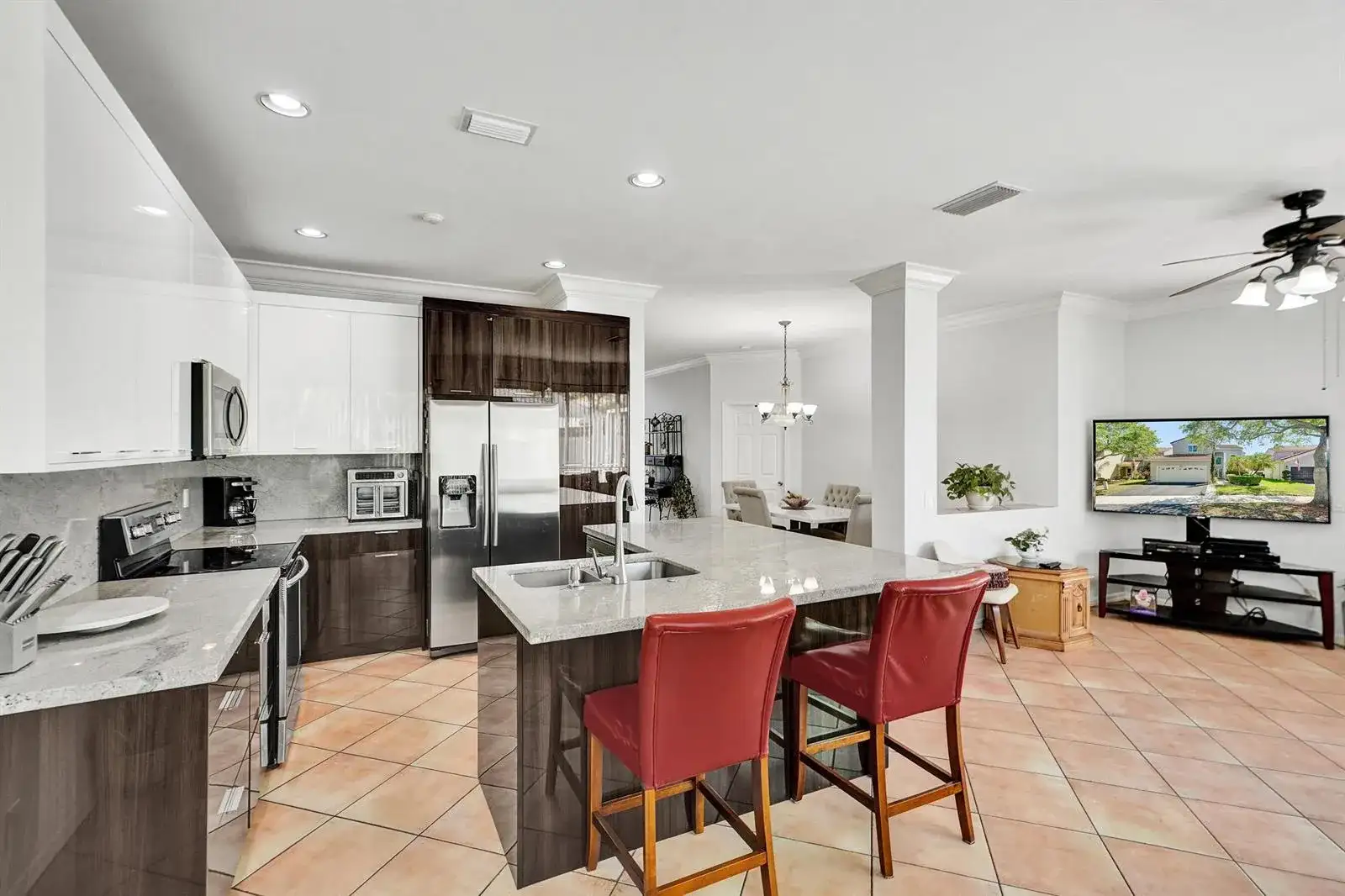 873 Stanton Drive, Weston FL 33326 photo 2