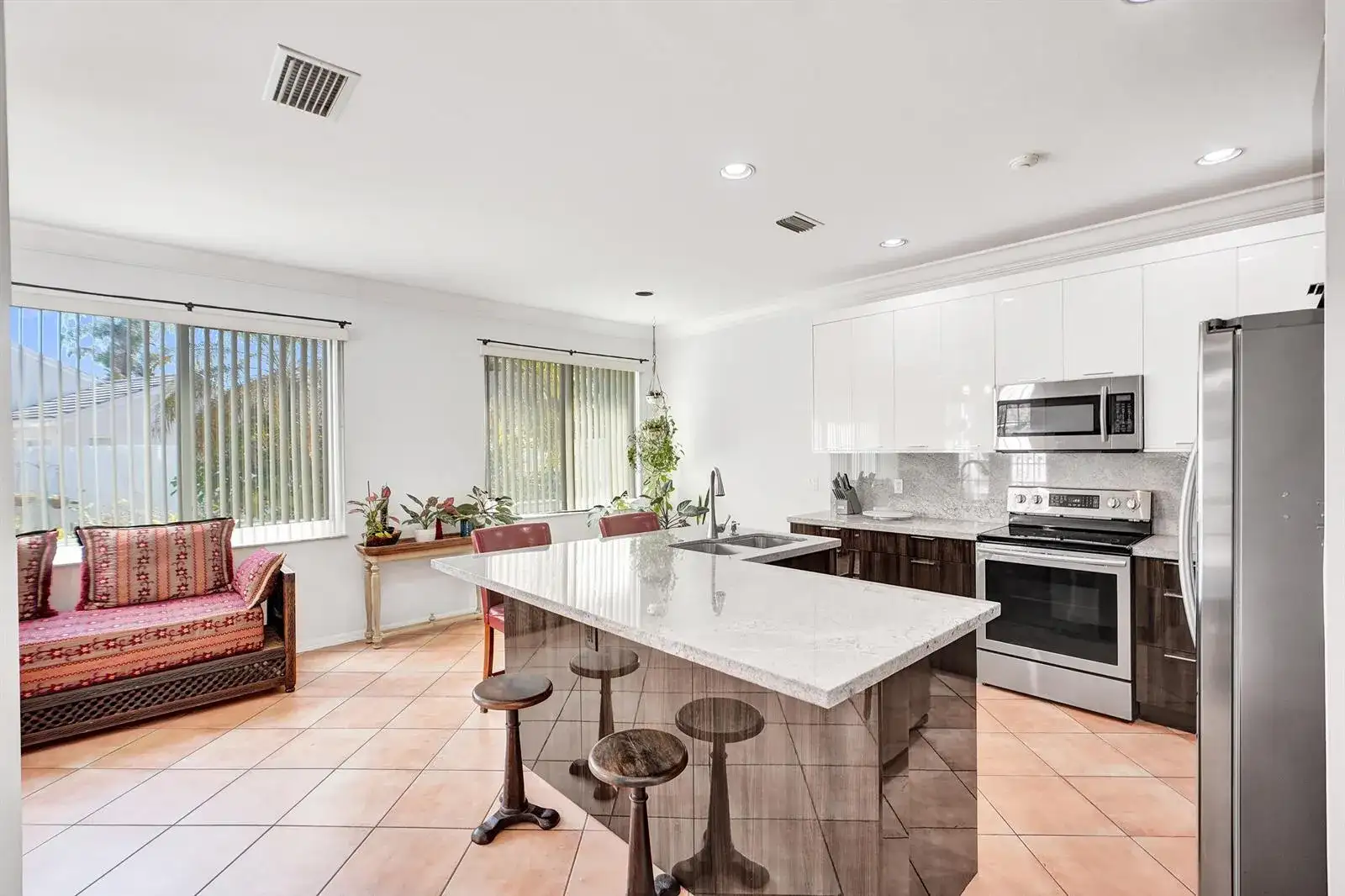 873 Stanton Drive, Weston FL 33326 photo 4