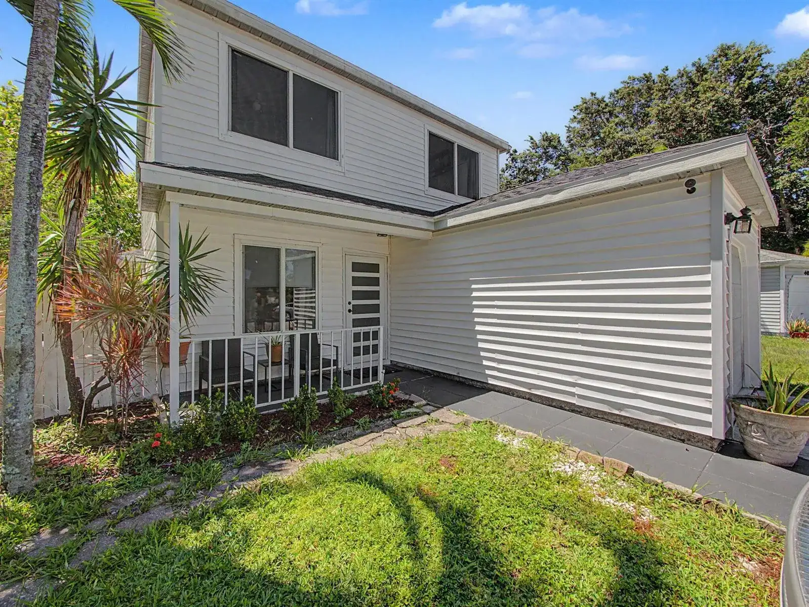 4675 Lakeside Circle, West Palm Beach FL 33417 photo 2